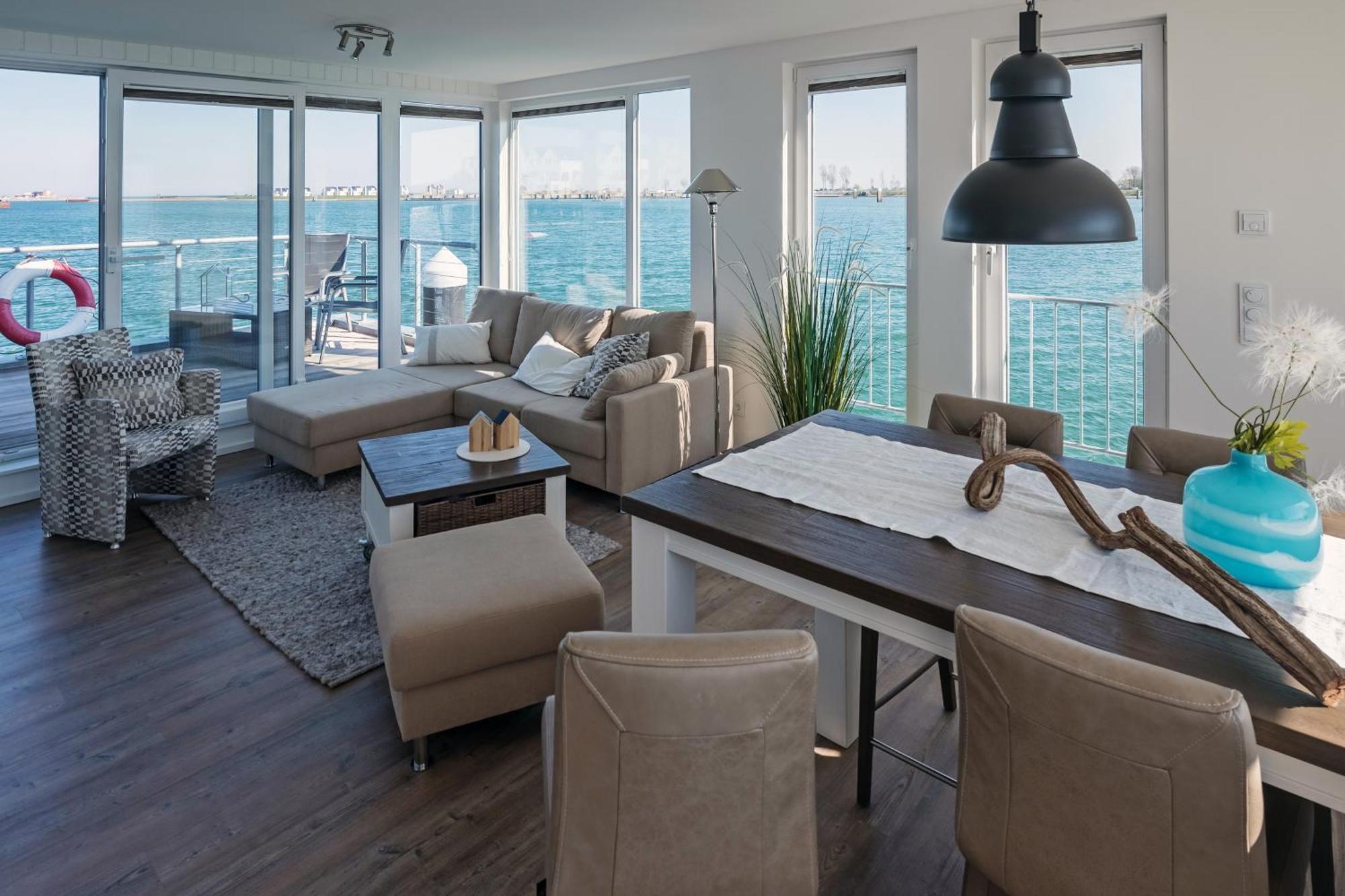 אולפניץ Schwimmendes Ferienhaus Antares One By Seeblick Ferien Oro, Rundum Wasser, Sauna מראה חיצוני תמונה